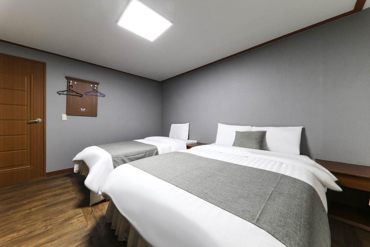 Major Hotel Jeju Exterior photo