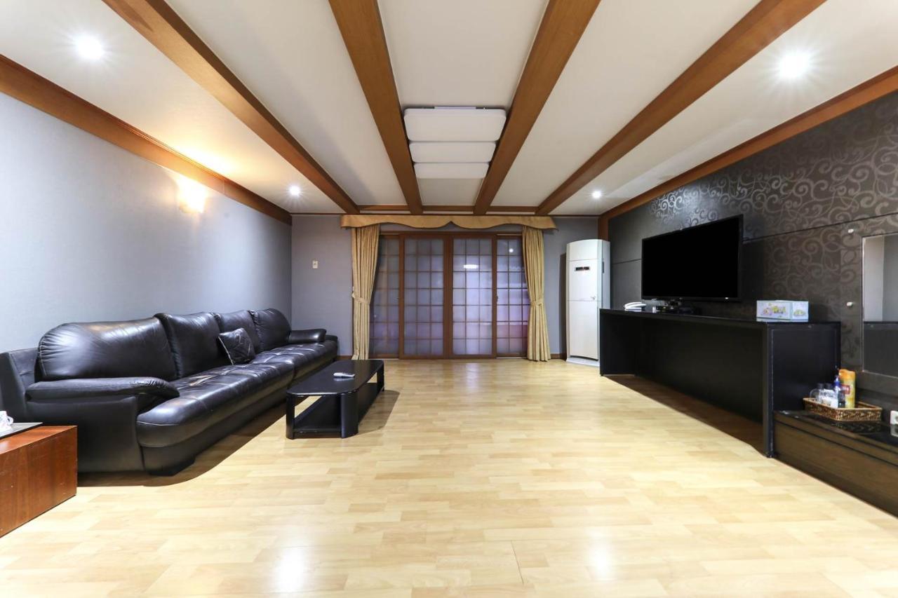 Major Hotel Jeju Exterior photo
