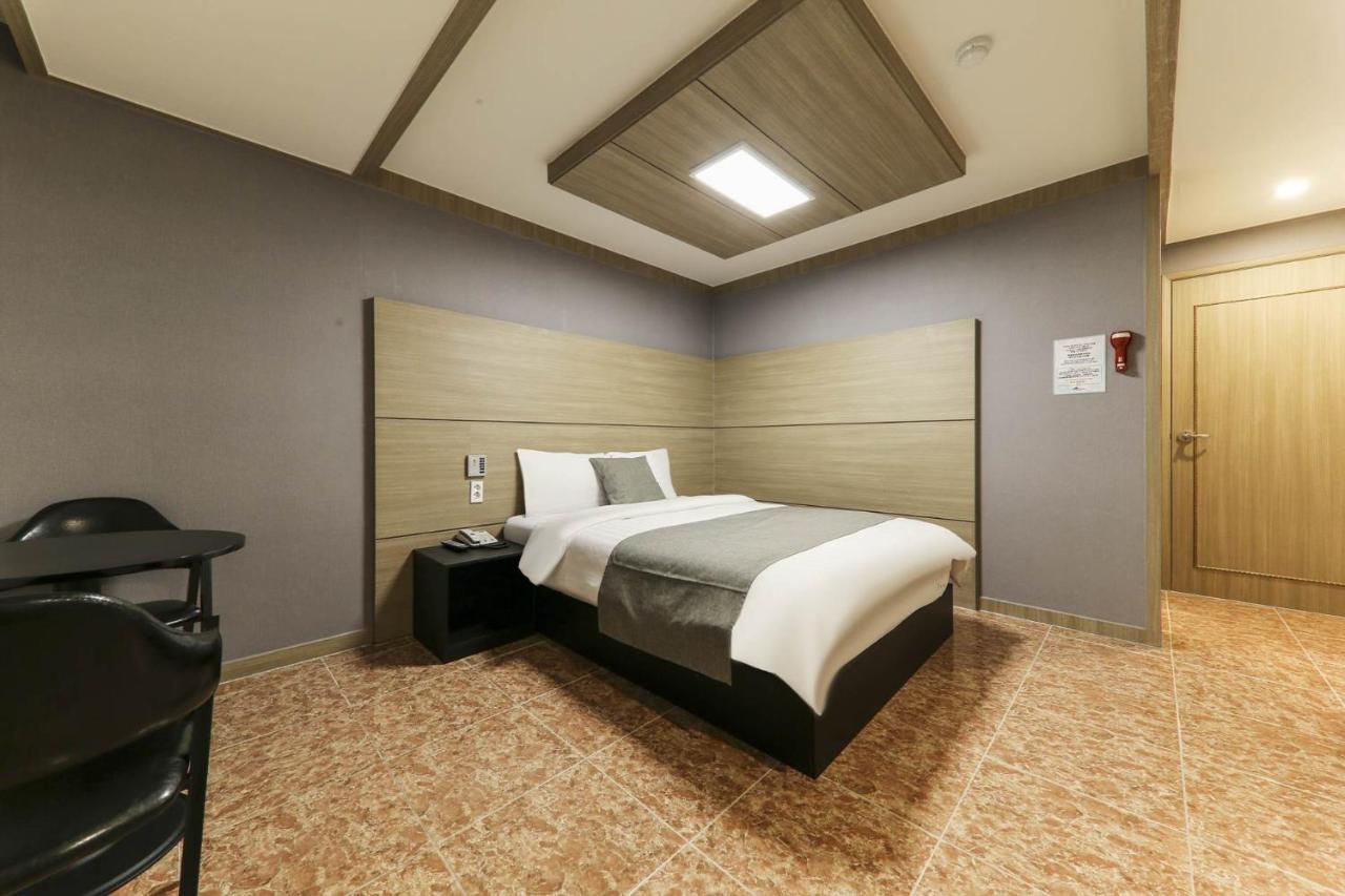Major Hotel Jeju Exterior photo