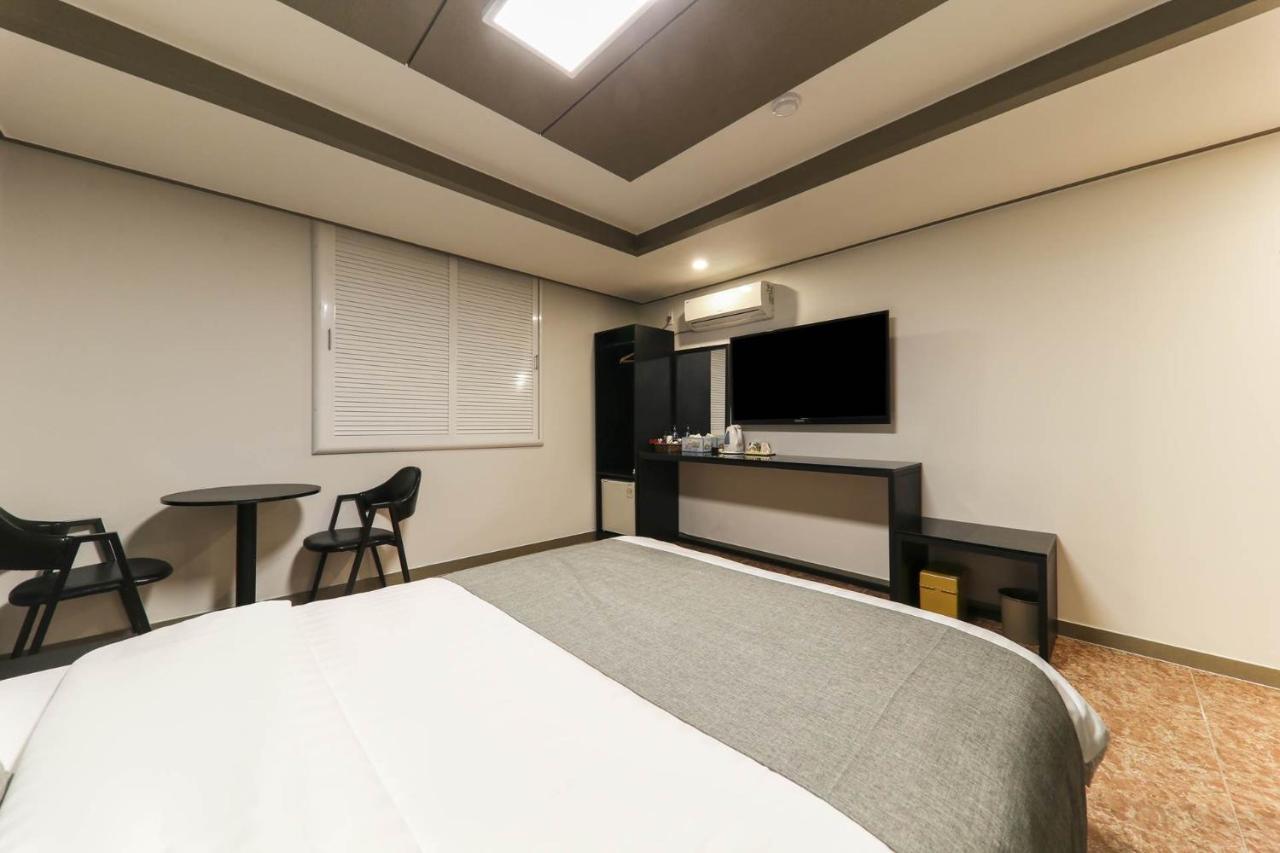 Major Hotel Jeju Exterior photo