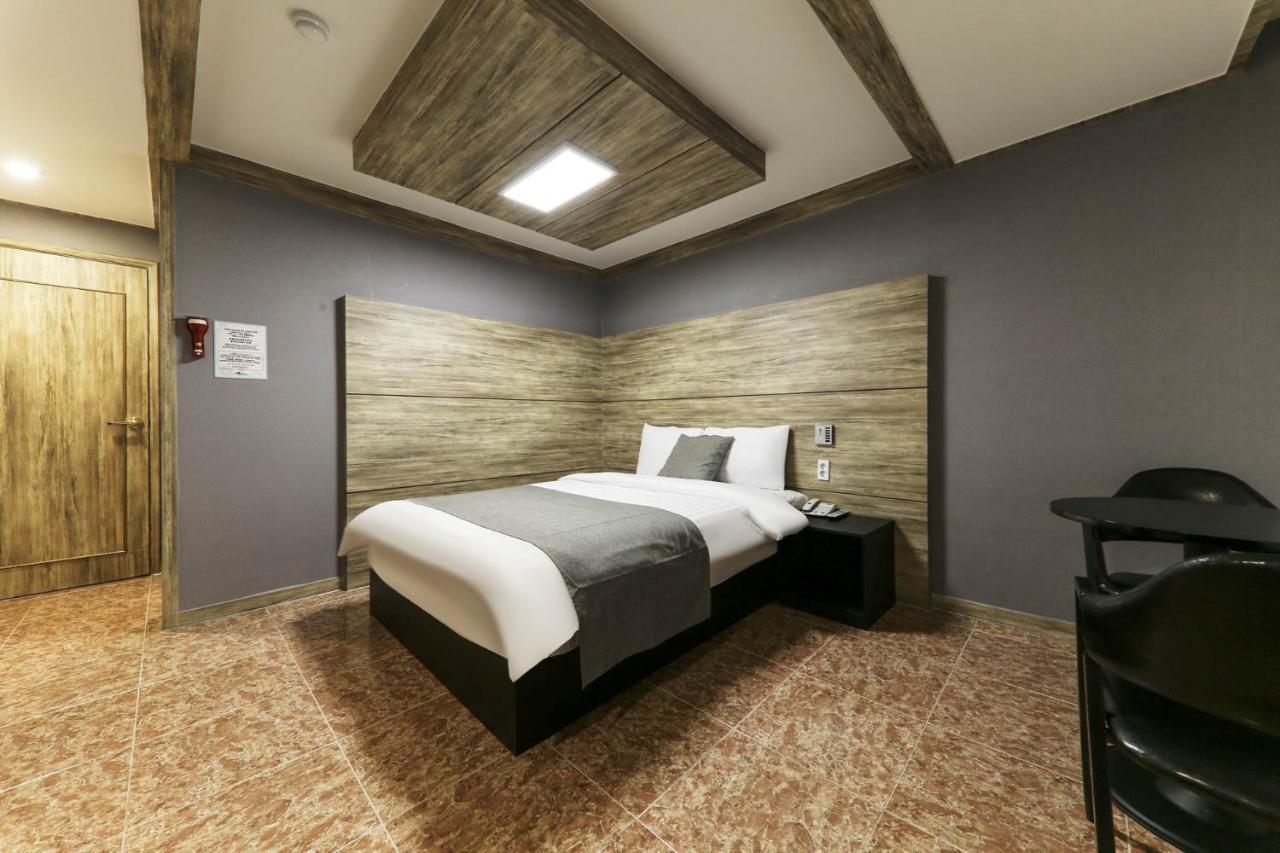 Major Hotel Jeju Exterior photo