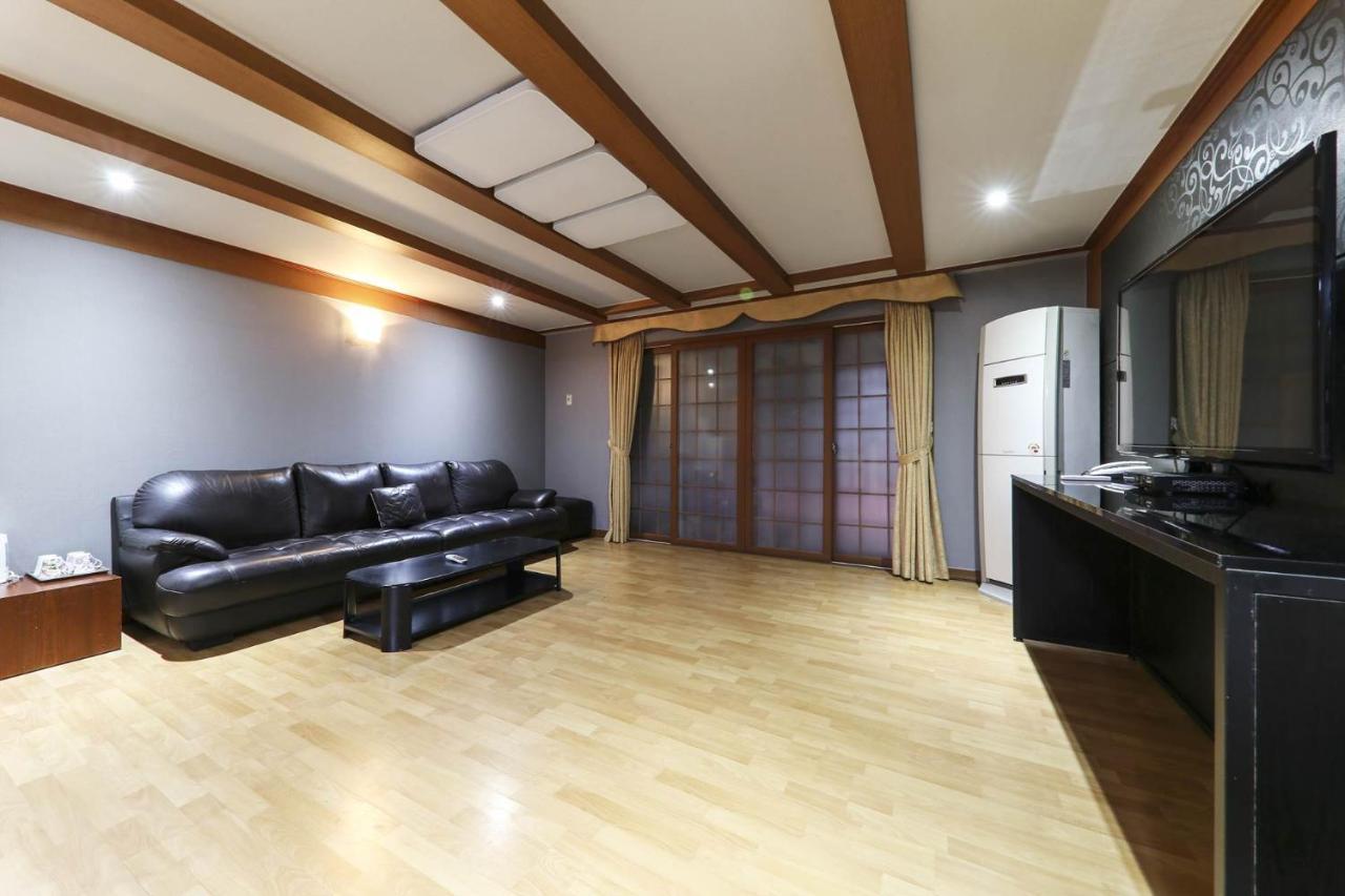 Major Hotel Jeju Exterior photo