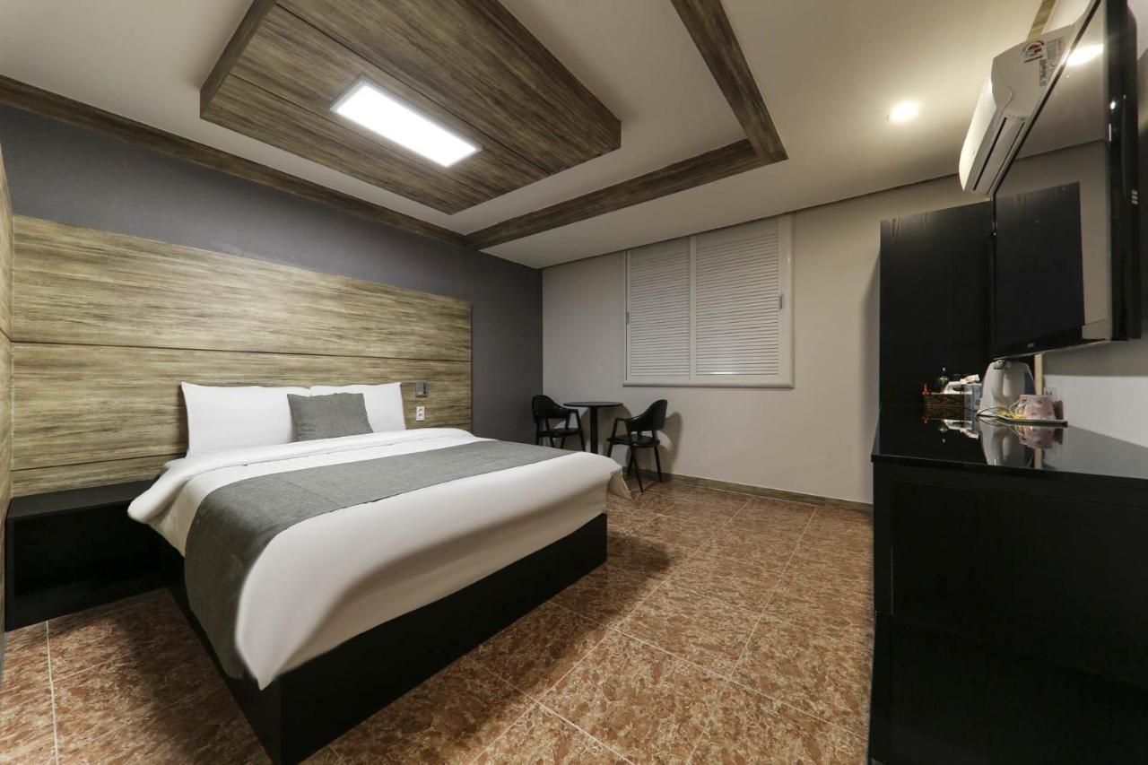 Major Hotel Jeju Exterior photo